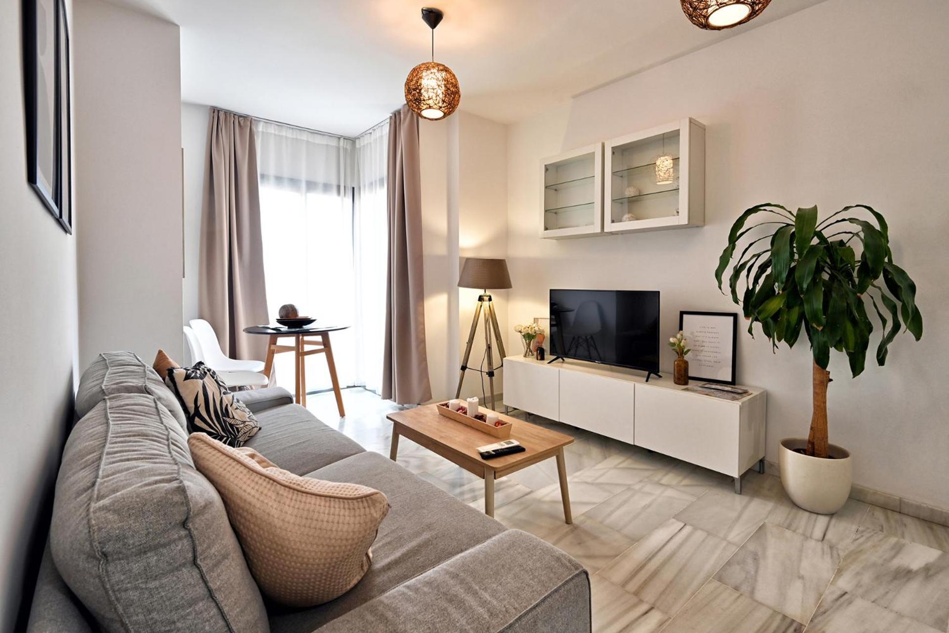 Love Rent4 Malaga Rene ภายนอก รูปภาพ